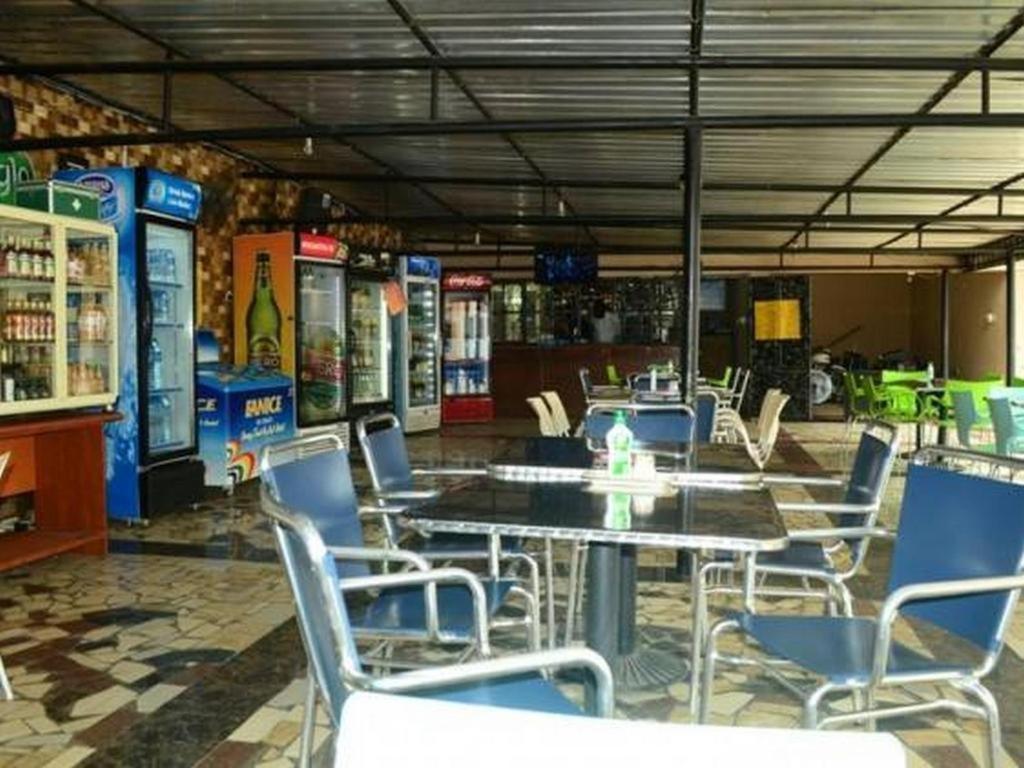 Newton Hotels Limited Owerri Extérieur photo